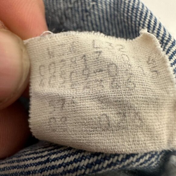 Levis 501 Original Fit Mens Jeans 36x32 Blue Denim Straight Leg - Picture 6 of 7